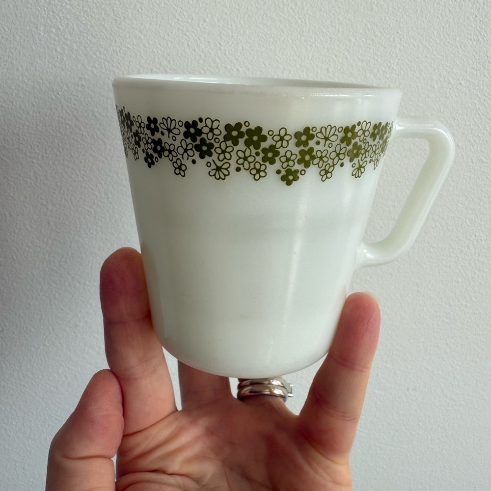 Vintage PYREX mug